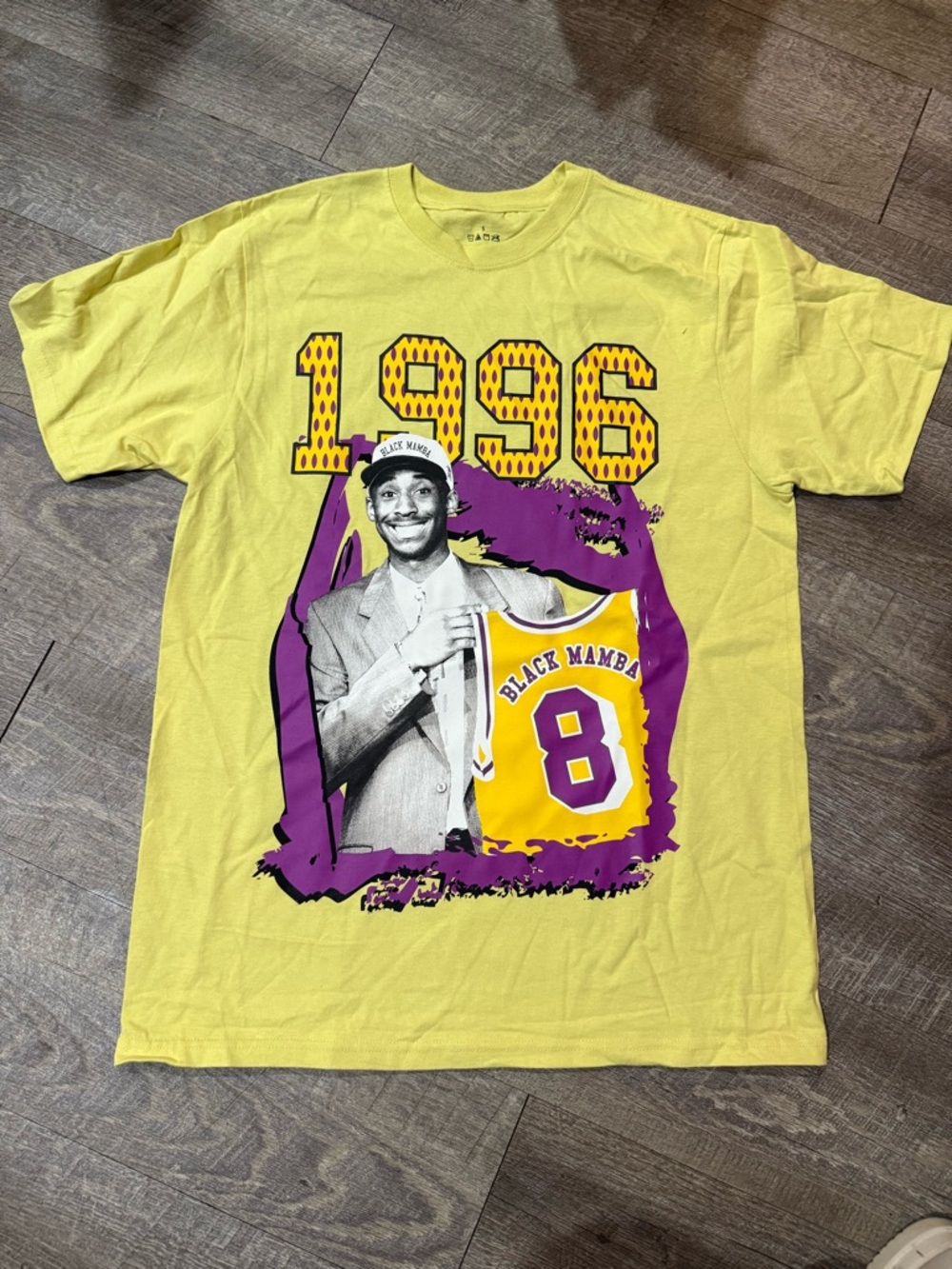 Yellow '1996 Black Mamba 8' Graphic Men’s Tee